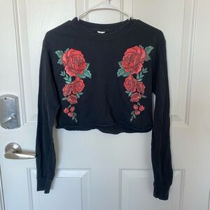 Black Cropped Long-Sleeve Top with Red Rose Embroidery
